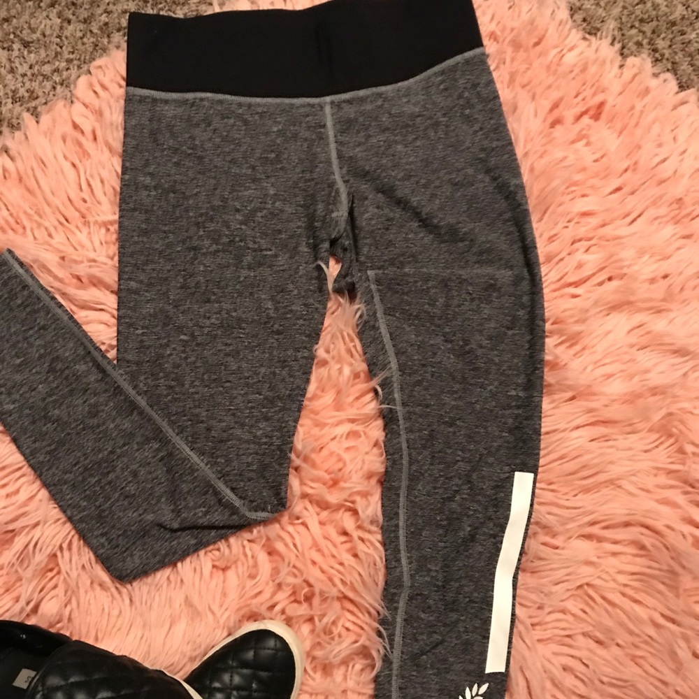 PINK leggings